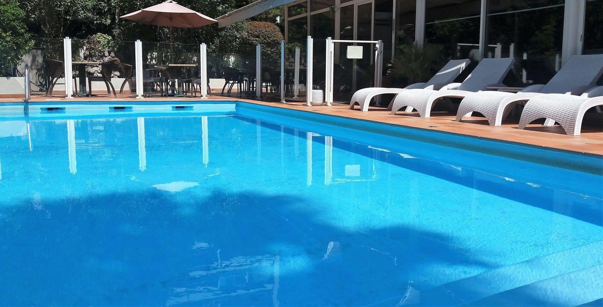 Hotel Amarante Cannes Bagian luar foto